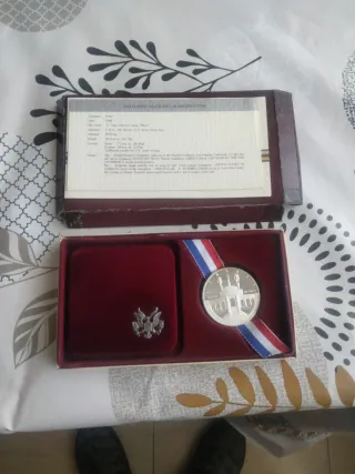 Moneda Plata Dollar JJOO 1984