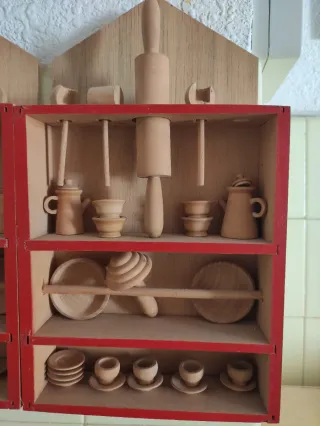 Miniatura Cucina in Legno Utensili