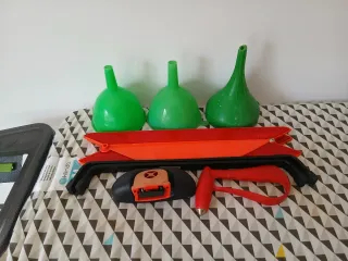 Rompe cristales emergencia y embudo