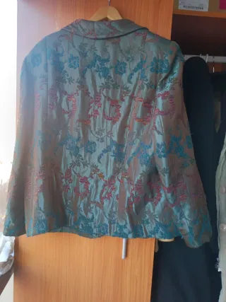 Chaqueta de ceremonia multicolor