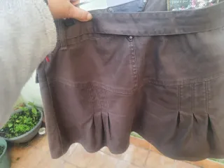 7.- Minifalda marrón con cinturón