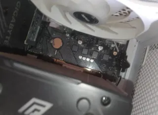 Ryzen 5 5500 + A520M + 16GB RAM 3200MHz