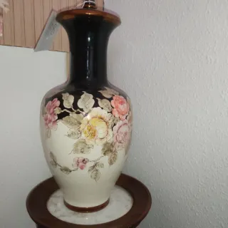 Pie de lámpara cerámica floral