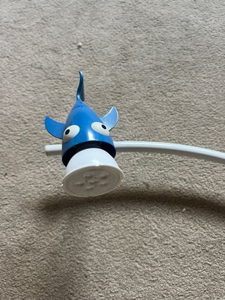 Foco infantil con peces