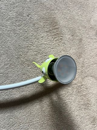 Foco infantil con peces