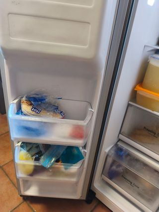 Frigorífico LG Americano Vertical con dispensador