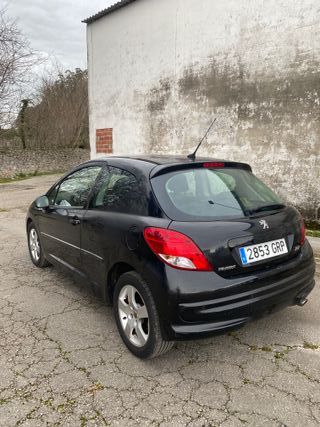 Peugeot 207 2009