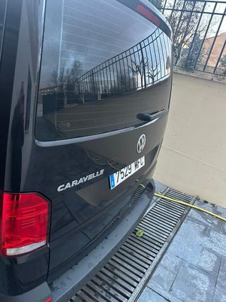 Volkswagen Caravelle 2023