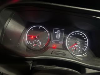 Volkswagen Caravelle 2023