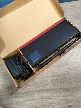 MikroTik RB2011 Router WiFi 2.4GHz 10 Puertos Gigabit