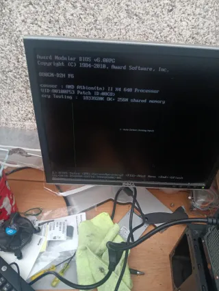 Placa base Gigabyte GA-880GM-D2H