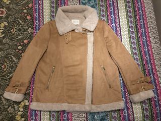 Chaqueta aviador forrada beige