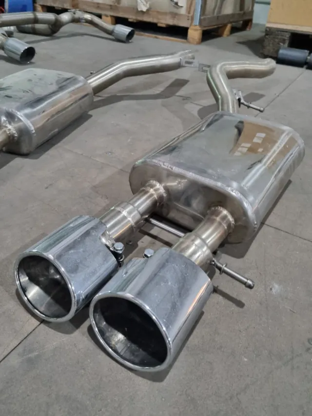 Escapes Jaguar F-Pace HAMANN