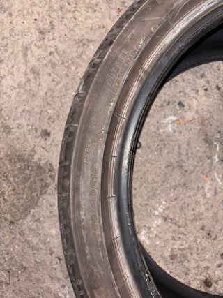 Neumático Bridgestone 225/40 R18