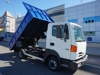 NISSAN ATLEON 56.13 ***79.000 KMS***