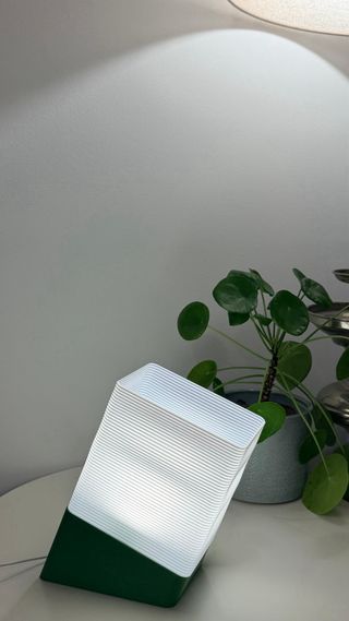 Candeeiro de Mesa Design Minimalista