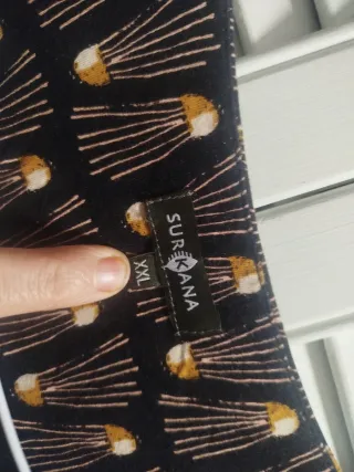 Abito Surkana fantasia nero e oro taglia XXL