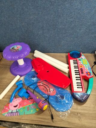 Reig Set Musical Peppa Pig Teclado + Micrófono