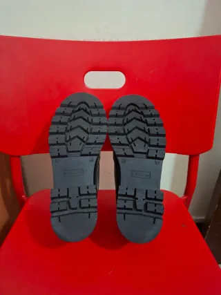 Mocasines Pitillos Negros con Hebilla