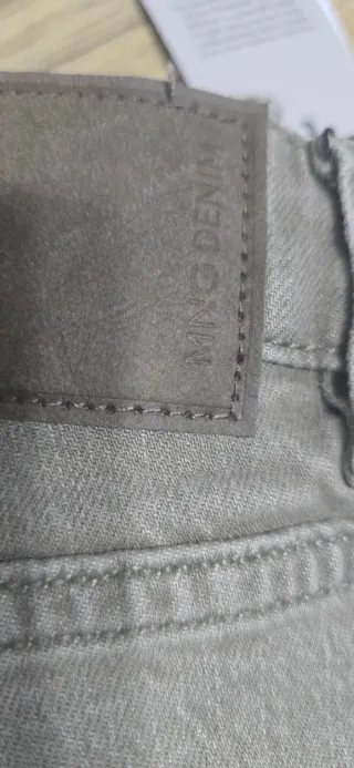 Pantalón Mango Hombre Gris