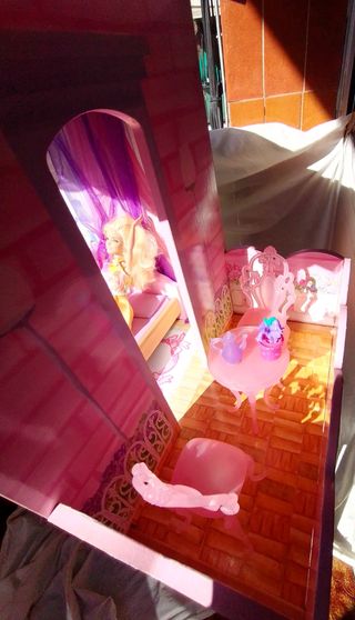 Casa muñecas madera