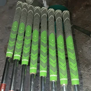 Palos de golf Taylormade Burner 2