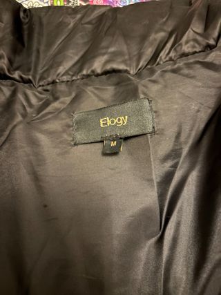 Abrigo acolchado negro