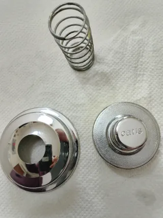 Pulsante Catis a muro in metallo