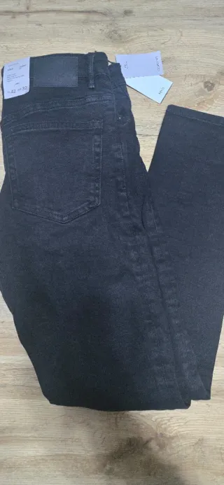 Pantalón negro hombre Talla 42