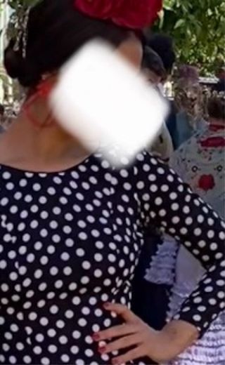 Traje de flamenca lunares