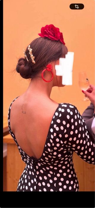 Traje de flamenca lunares