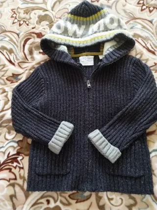 2 Chaqueta polar con capucha para niños
