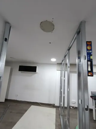 Pladur, puertas y ventanas