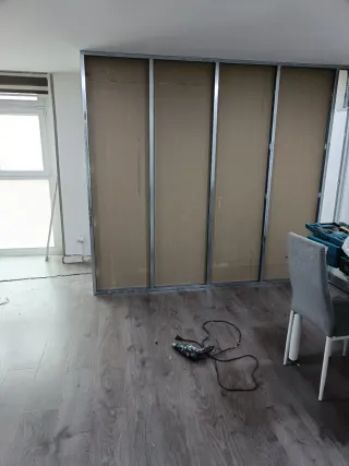 Pladur, puertas y ventanas