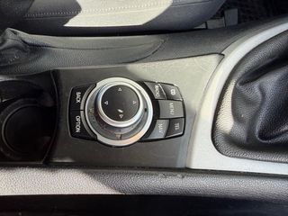 BMW 118i TECHO NAVEGADOR LLANTAS PDC LIBRO GARANTI