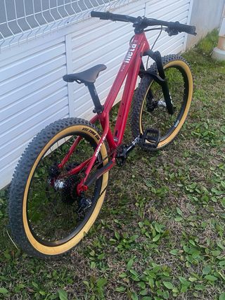 Bicicleta Commencal Meta 24 Roja