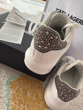 Zapatillas Karl Lagerfeld Blancas y Plateadas