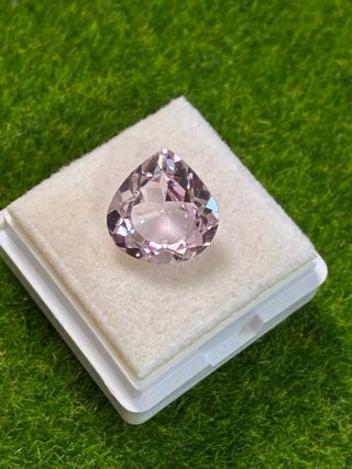 Zaffiro rosa 7.40 ct taglio Pera certificato