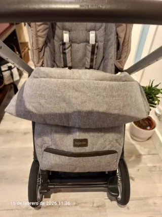 Passeggino Inglesina Aptica Grigio