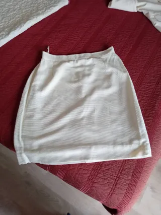 Traje corto chaqueta novia beige