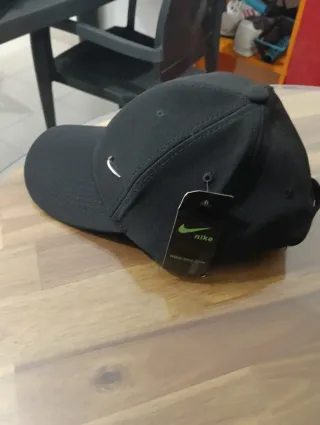 Gorra Nike Negra