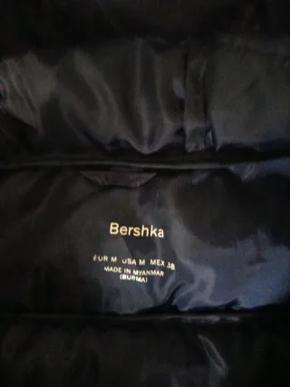 Chaqueta plumífero Bershka azul