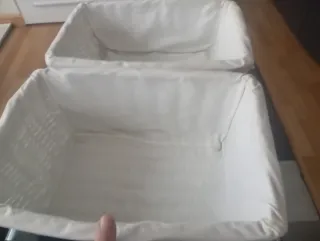 Cestas de mimbre con forro de tela