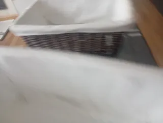 Cestas de mimbre con forro de tela