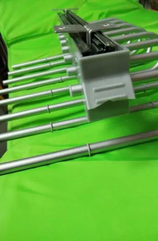 Pantolenero extensible metal