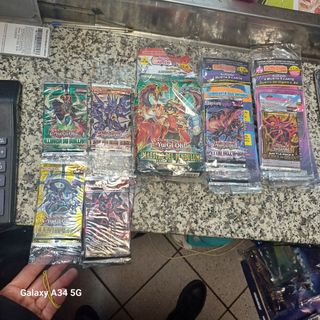 Yu-Gi-Oh! Carte - Mazzi e Bustine prezzi mesti