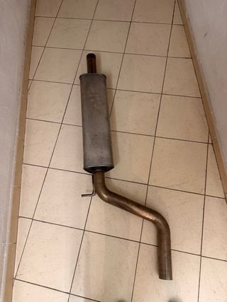 Escape completo original Cupra León VZ 300 2025