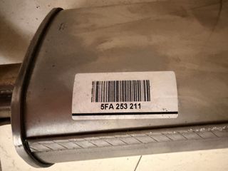 Escape completo original Cupra León VZ 300 2025