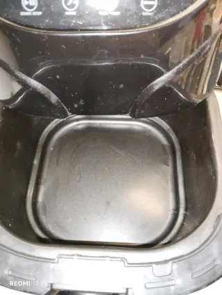 Freidora de aire negra