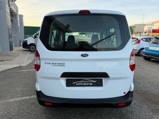 Ford Tourneo Courier 2018